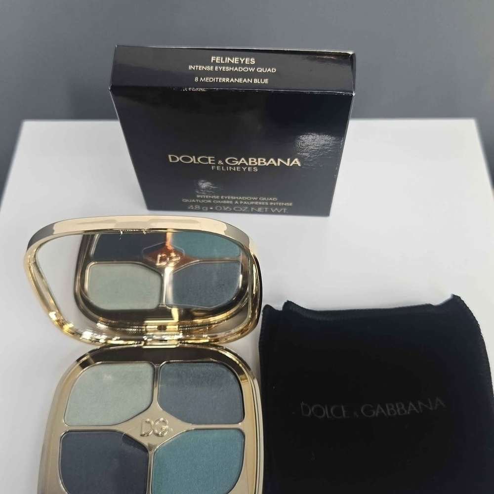 Dolce & Gabbana Felineyes Eyeshadow Quad in Blue Tones